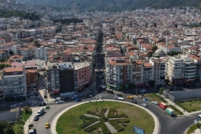 izmir-balcovanin-caddeleri-cicek-gibi-oldu-FazlDMpY.jpg