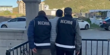izmir-merkezli-organize-suc-orgutune-operasyon-36-supheliye-es-zamanli-baskin-b5Bdx1Gg.jpg