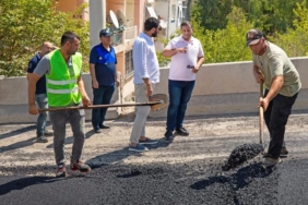 izmir-narliderede-asfalt-calismalari-hiz-kesmeden-suruyor-AKWztF8J.jpg