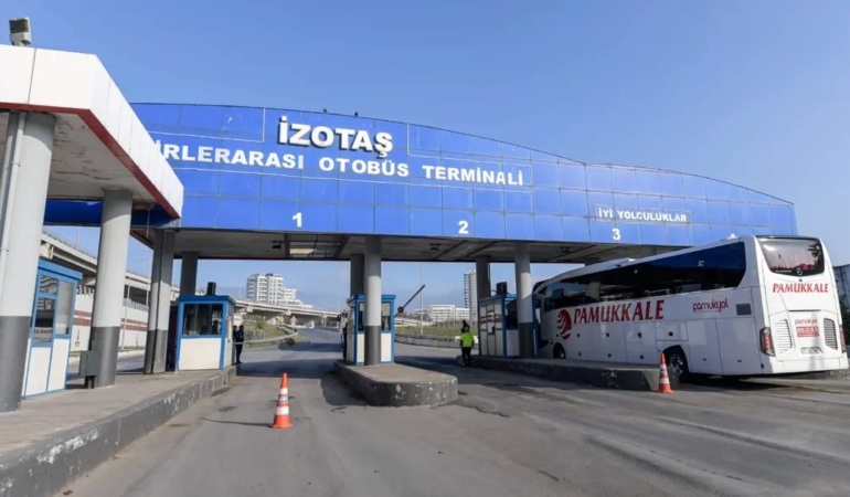 izmir-otogarinda-tahliye-sureci-tamamlandi-isletme-buyuksehire-geciyor-2rFvDZXf.jpg