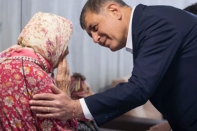 izmirde-emeklilere-8-bin-lira-destek-hGkpmKRD.jpg