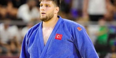 judoda-kocaelinin-gogsunu-kabartti-uKvS6az6.jpg