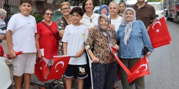 karabaglar-30-agustosta-turk-bayraklariyla-donatildi-Vwy1e9jD.jpg