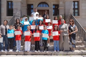 kayseri-melikgaziden-geside-ingilizce-yaz-kampi-dqQ7aMrA.jpg