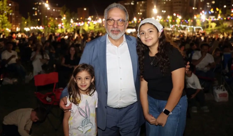 kayseri-talasta-acik-havada-sinema-keyfi-Twtcu8rr.jpg