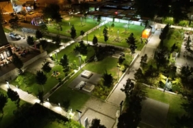 kayseri-talasta-mevlana-meydani-isil-isil-Al6ncgnJ.jpg