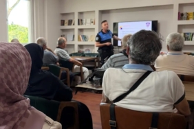 kocaelide-sayginlara-dijital-guvenlik-bilinci-yFxX3sD9.jpg