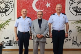 komutanlardan-mustafa-yalcina-veda-ziyareti-2aTpeJdU.jpg