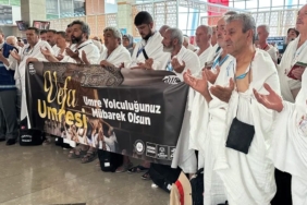konyadan-vefa-umresinin-ilk-kafilesi-ugurlandi-xsUuuPJU.jpg