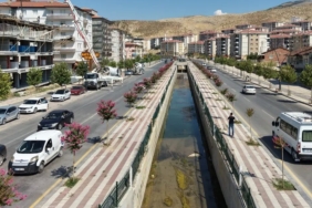 malatyada-yesil-alanlar-peyzajla-guzellesiyor-QjGJgumj.jpg
