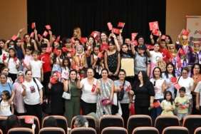 mersinde-cocuklar-buyuk-zaferi-sanatla-kutladi-r7wK3Mjh.jpg