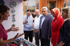 rize-yasayan-miras-soleni-coskuyla-basladi-y2iB8Fev.jpg
