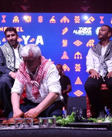 sakaryada-anadolunun-renkleri-bulustu-fQmFrd24.jpg