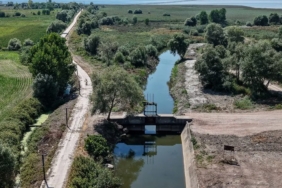 sapanca-golune-iletim-saglayan-su-koridoru-temizlendi-x9yz8Hmf.jpg