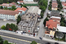 sapanca-meydani-ve-spor-salonu-projeleri-hizla-ilerliyor-rsEwPDHp.jpg