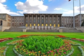 sehit-aileleri-ve-gazilerin-haklarina-yonelik-kanun-teklifi-mecliste-DkhbFMw5.jpg