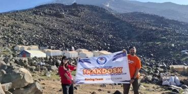 trakdosk-dagcilik-sporculari-baba-kiz-turkiyenin-catisinda-95pPvsXL.jpg