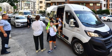 turkiyede-ilk-izmirde-fazla-servis-ucreti-isteyen-tasimaciya-agir-yaptirim-OOafC64R.jpg