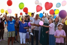 umut-balonlari-gokyuzune-goktug-icin-birakildi-6PZRPa7J.jpg
