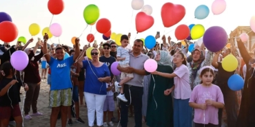 umut-balonlari-gokyuzune-goktug-icin-birakildi-6PZRPa7J.jpg