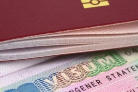 vize-randevularinda-bot-cetesine-operasyon-28-milyar-tllik-para-hareketi-dJaL7QBX.jpg