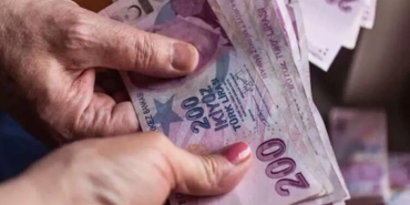yasli-ve-engelli-ayliklari-artisli-hesaplarda-lm1hdXHY.jpg