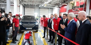yeni-nesil-arac-muayene-donemi-basliyor-yapay-zek-ve-robotik-sistemler-devrede-pdiLLGcW.jpg