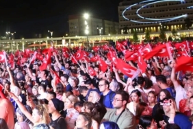 zafer-bayrami-icin-kocaeliden-cifte-konser-BOsNLErm.jpg