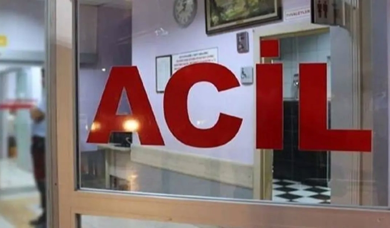 zeytinburnu-aciklarinda-gemide-zehirlenme-panigi-4-kisi-hastanede-SyhWUkCn.jpg