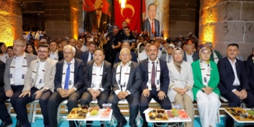 29-incesu-kultur-turizm-ve-uzum-festivaline-buyuk-ilgi-JxzyilqN.jpg