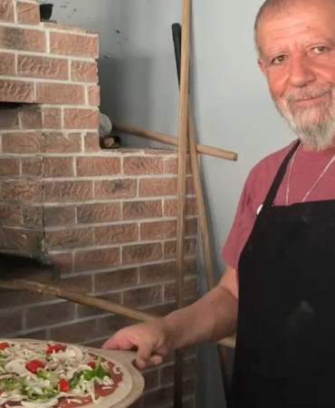 36-yil-sonra-memlekete-donus-mardine-1-milyon-euroluk-dev-pizza-yatirimi-vvM9rATk.jpg