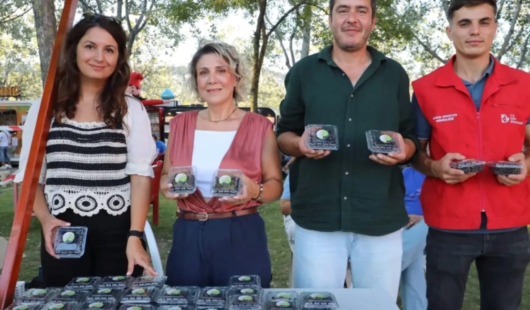 4-kadin-ve-cocuk-festivali-birbirinden-renkli-etkinlerle-tamamlandi-SeGjJCEb.jpg
