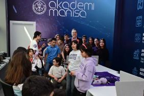 akademi-manisada-genclere-robotik-ve-muhendislik-deneyimi-V64yWHGt.jpg