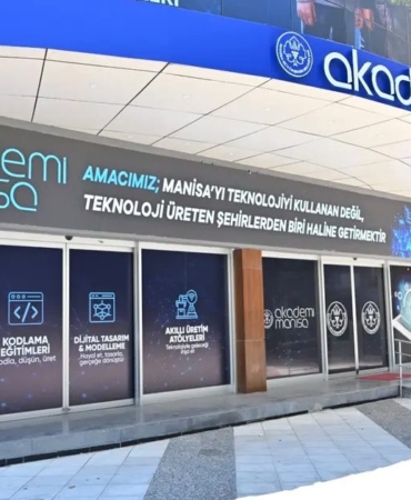 akademi-manisada-yeni-donem-hazirligi-J49Fsuul.jpg