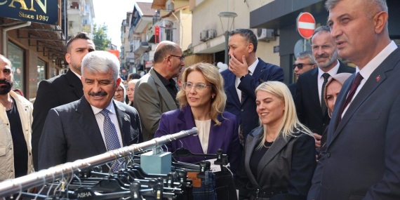 alisveris-festivali-golcukte-ticareti-canlandirdi-BQOfltPI.jpg