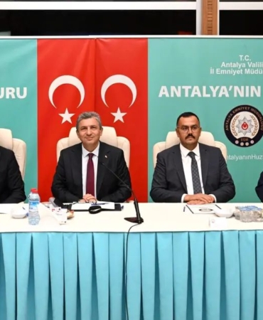 antalya-uluslararasi-uzay-kongresine-hazirlaniyor-ctUOOQKk.jpg