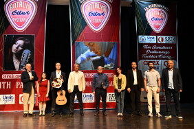 antalyada-15-uluslararasi-gitar-festivali-sona-erdi-1haSNq6H.jpg