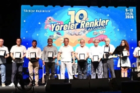 antalyada-yoreler-renkler-festivalinde-guneydogu-anadolu-gecesi-DnDJzDDJ.jpg