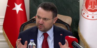 bakan-gurlekten-fon-sorusturmasi-aciklamasi-vatandasimizin-birikimi-sahipsiz-degildir-Oj4PzTVd.jpg