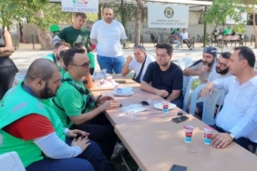 bornovada-moto-kuryeler-bulustu-faQ2AaYl.jpg