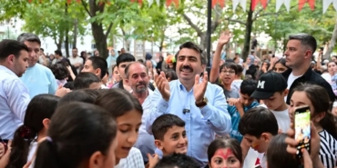 bursa-yildirimda-cocuk-olmak-ayricalik-E3H6s3KZ.jpg