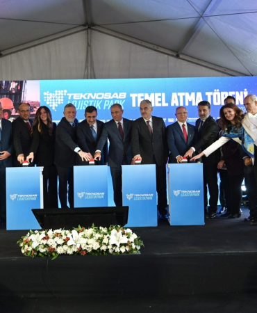 bursayi-dunyaya-baglayacak-dev-yatirim-teknosab-lojistik-parkinin-temeli-atildi-bIZm8qCu.jpg