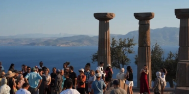 canakkale-kultur-yolunda-assosun-izleri-arkeologlarla-incelendi-m7OhNzW9.jpg
