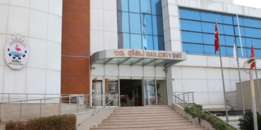 ciglide-belediyeden-sonra-akvaryum-kafeye-silahli-saldiri-2dzNtsLG.jpg