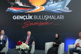 cumhurbaskani-erdogan-gelecegin-turkiyesini-gencler-hazirlayacak-XhCis7CT.jpg