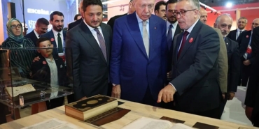 cumhurbaskani-erdogandan-kitap-vurgusu-bizi-koklerimize-baglayan-en-guclu-damar-y3wlK1Ck.jpg