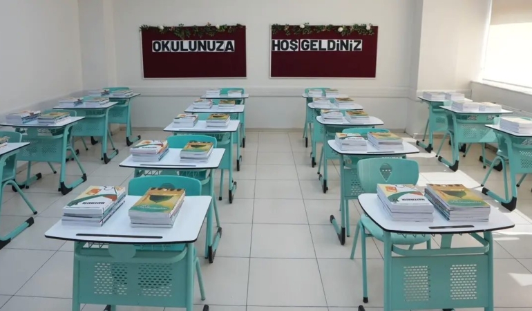 ders-kitaplari-dagitilmaya-baslandi-cs1D2mgz.jpg