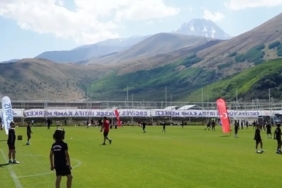 erciyes-yuksek-irtifa-kamp-merkezi-academy-erciyes-cup-basladi-Z4WAAlF5.jpg