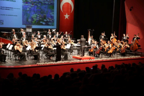 eskisehir-senfoni-orkestrasi-yeni-sezonu-acti-hsKFbDUI.jpg