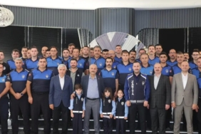 gebzede-baskan-buyukgoz-zabita-personeliyle-bulustu-Ndsxm5Nl.jpg